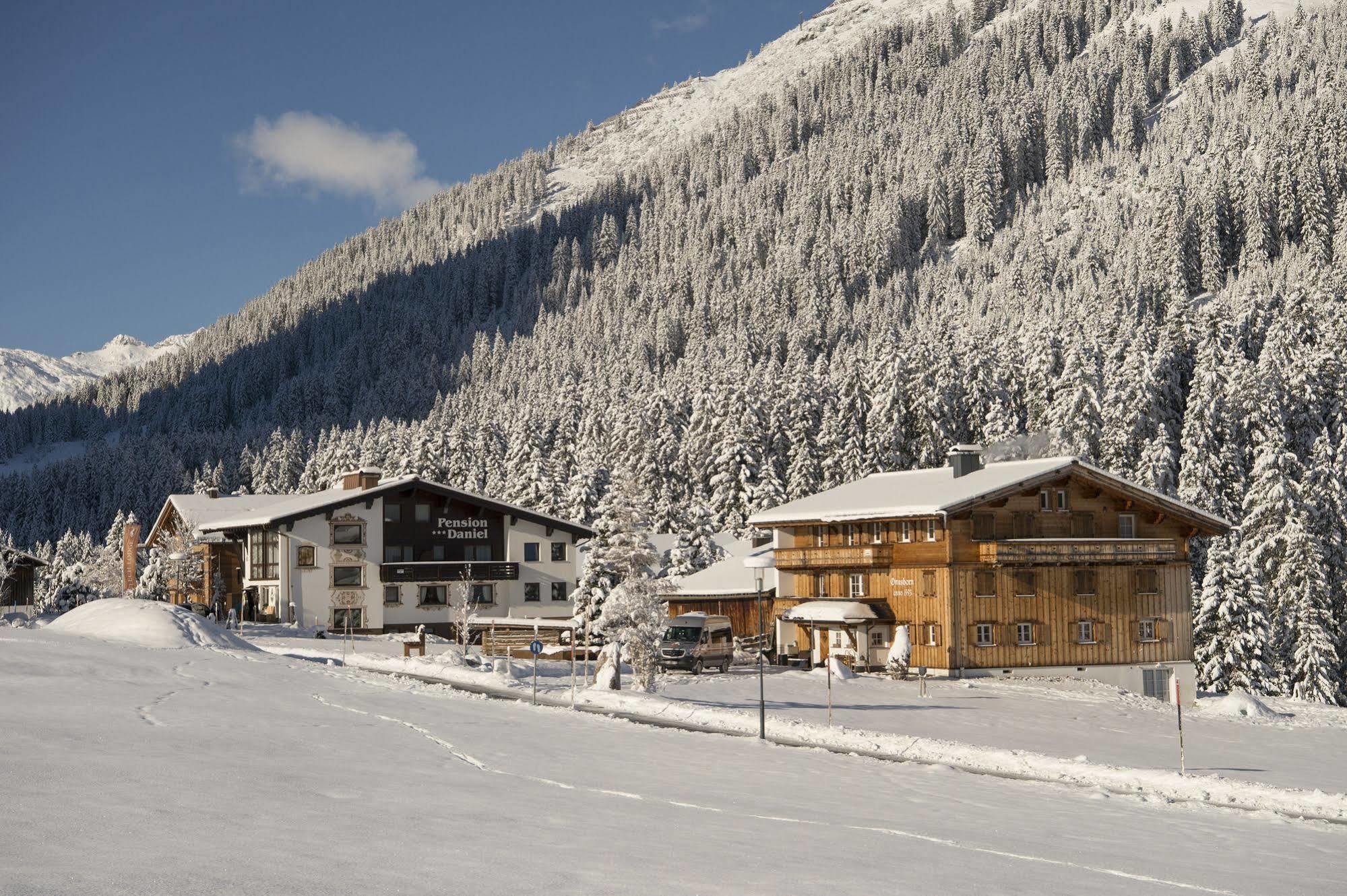 Pension Daniel Lech am Arlberg Bagian luar foto